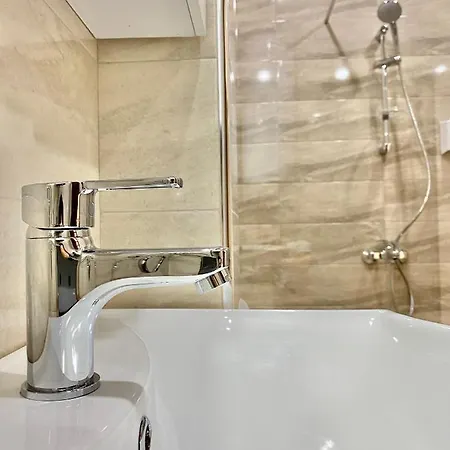 Appartamento Location With 2bath For 6 Guests *