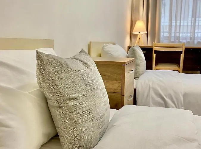 Апартаменты Location With 2bath For 6 Guests