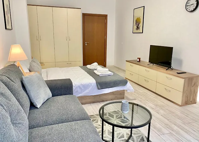 Location With 2bath For 6 Guests * Стара-Загора