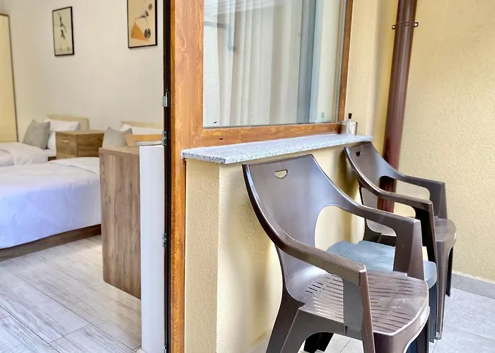 Location With 2bath For 6 Guests * Стара-Загора