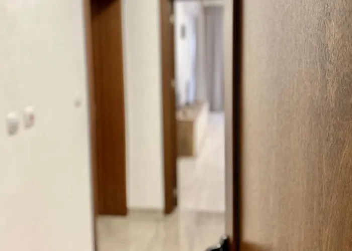 Location With 2bath For 6 Guests Апартаменты Стара-Загора