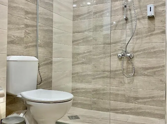 Location With 2bath For 6 Guests *