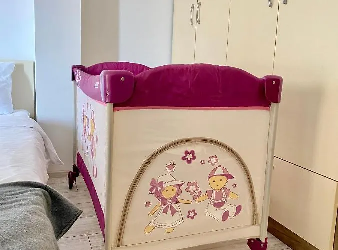 Апартаменты Location With 2bath For 6 Guests *